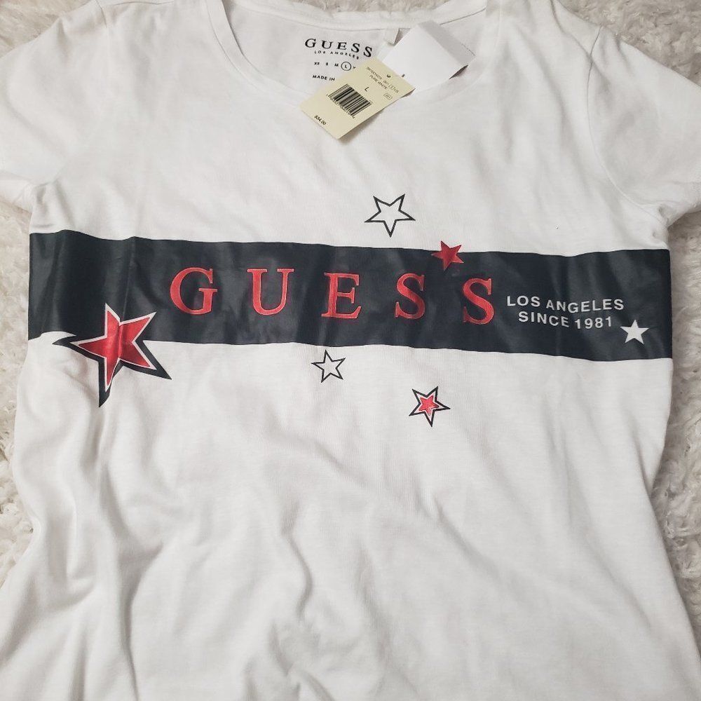 GUESS logo graphic tee top NWT